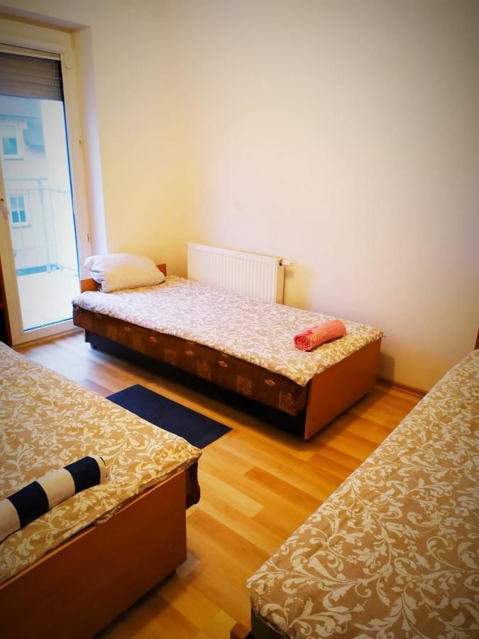 Хостелы Hostel Kaszmirowy Варшава-21