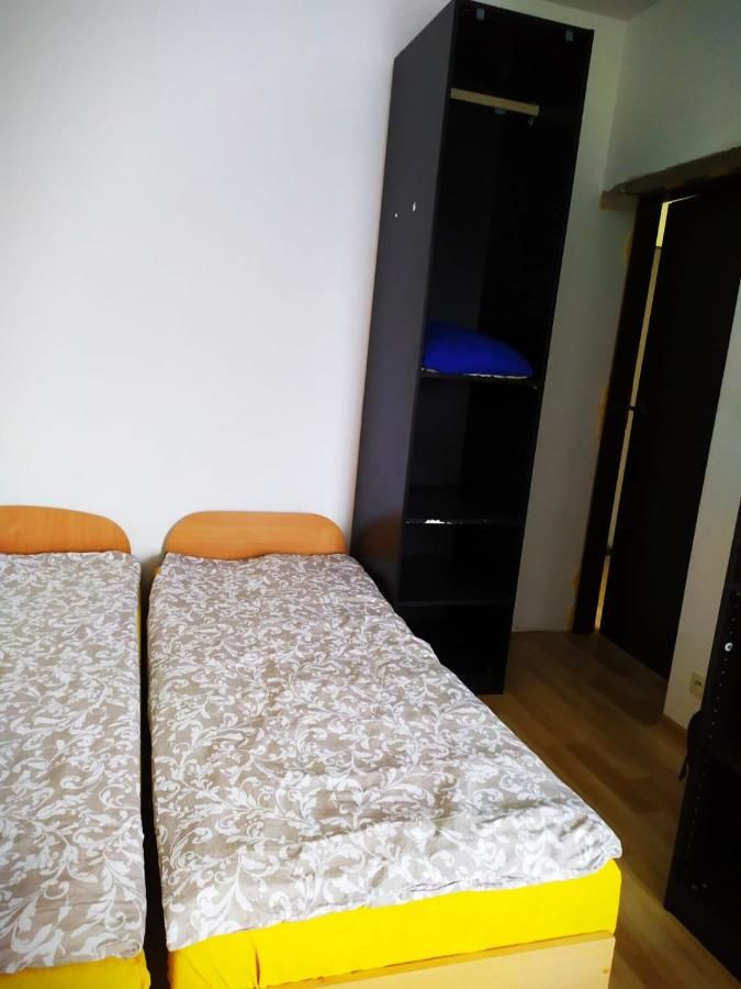 Хостелы Hostel Kaszmirowy Варшава-23